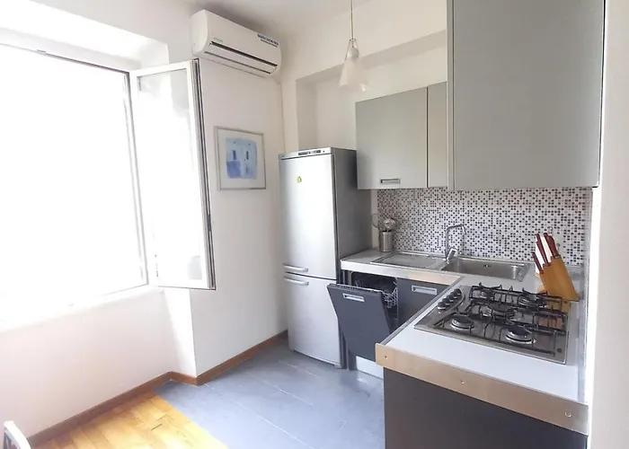 Center Near Colosseum And Metro A Apartment